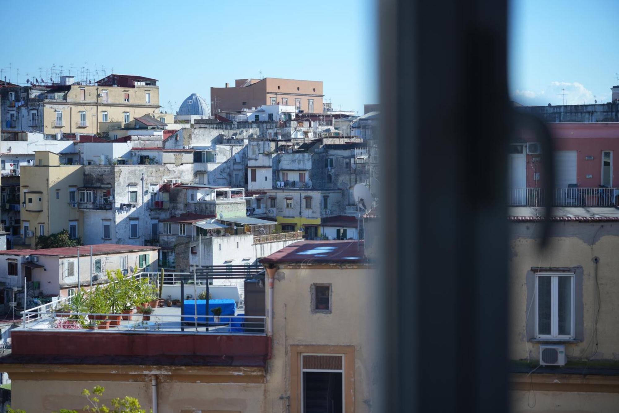 Panorama Vesuvius Affittacamere Guesthouse With Lift Near To Subway In Napoli Center Exterior photo